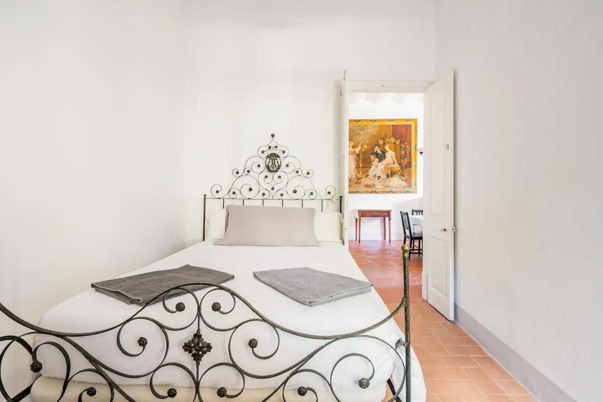 Can Rovira - Stunning Neoclassical Mansion, Just 20 Min Drive From Barcelona City Center, Ideal For Groups And Families Alella Exteriér fotografie